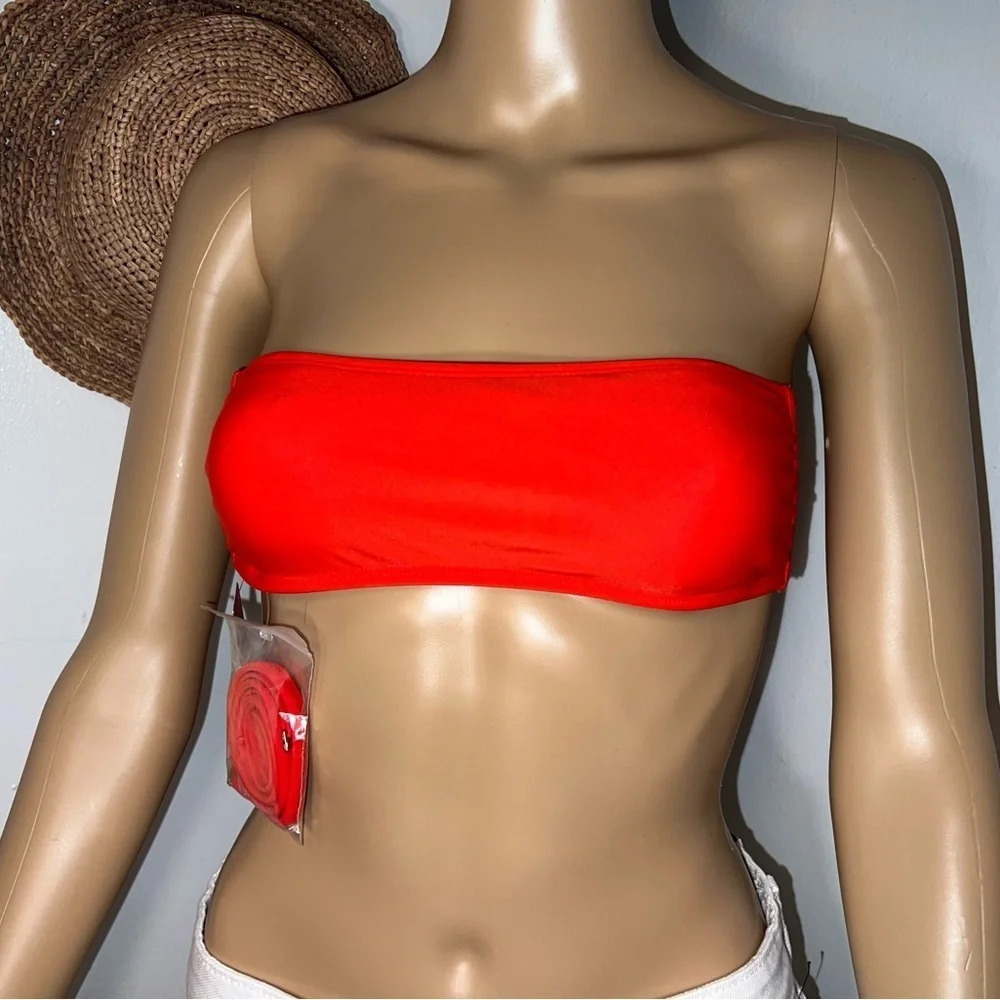 Xhiliration, M, red tube, bikini top w/attachable shoulder straps pit=12”H=4.25”